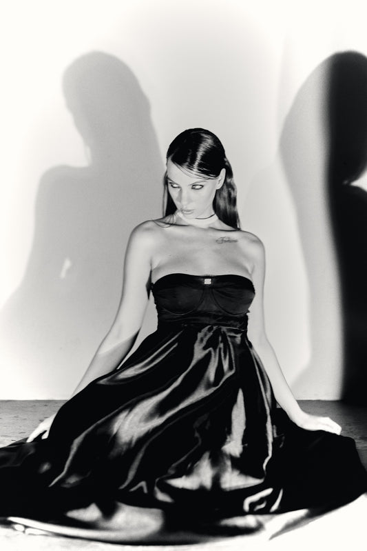 BALLOON SKIRT. BLACK