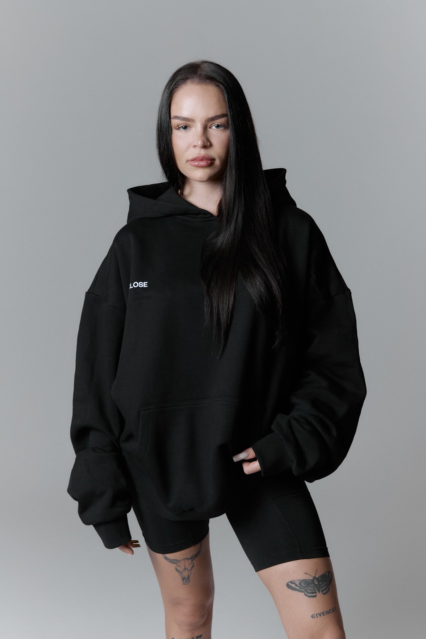 Heavyweight Black hoodie - So close studio