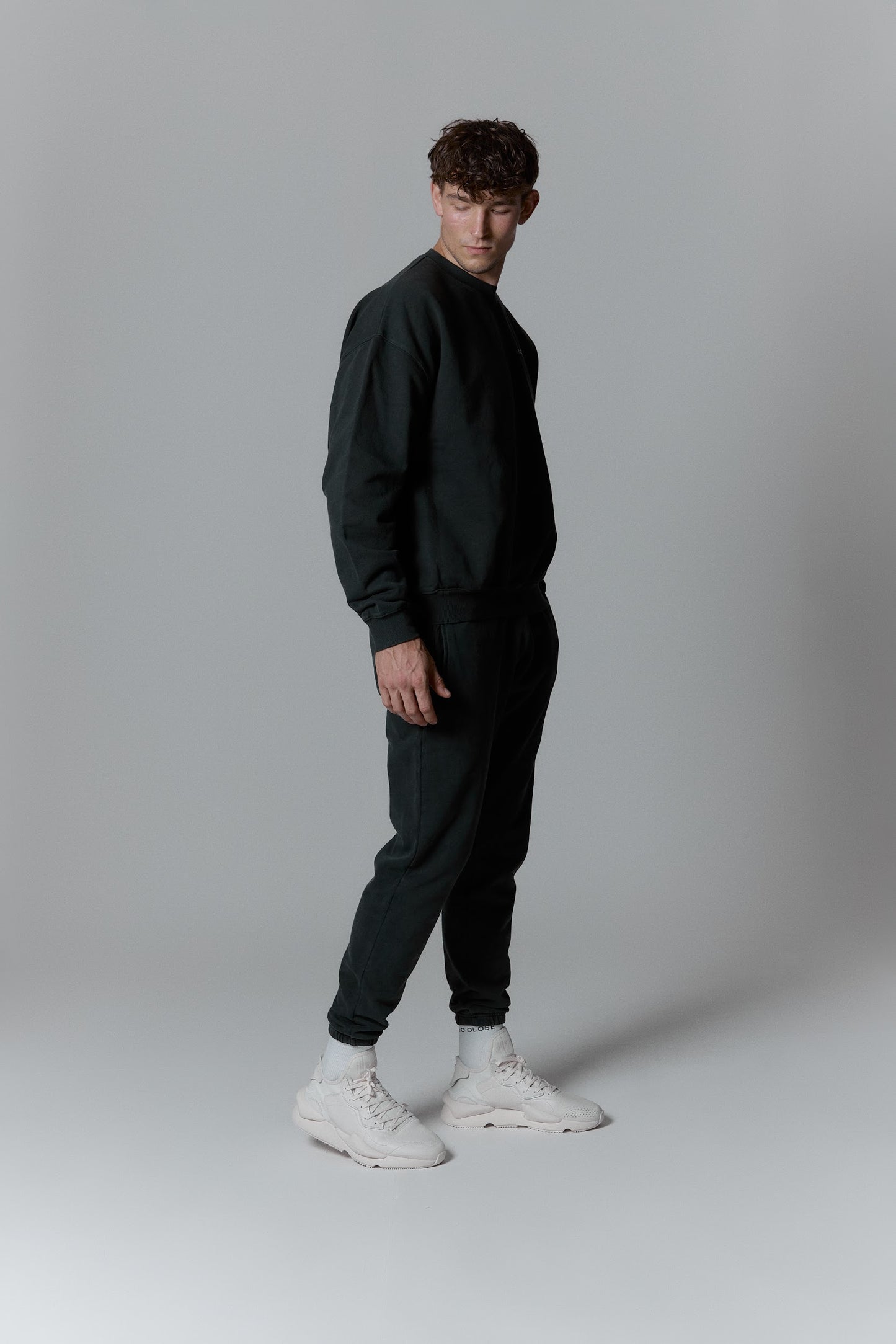 Heavyweight Washed gray pants