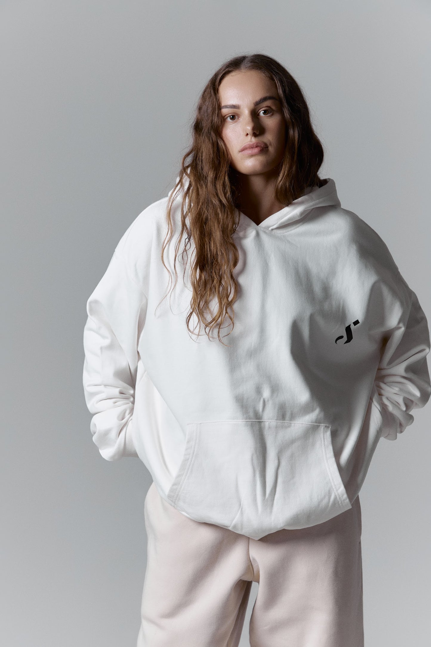 Heavyweight Off white hoodie - "LHNG"