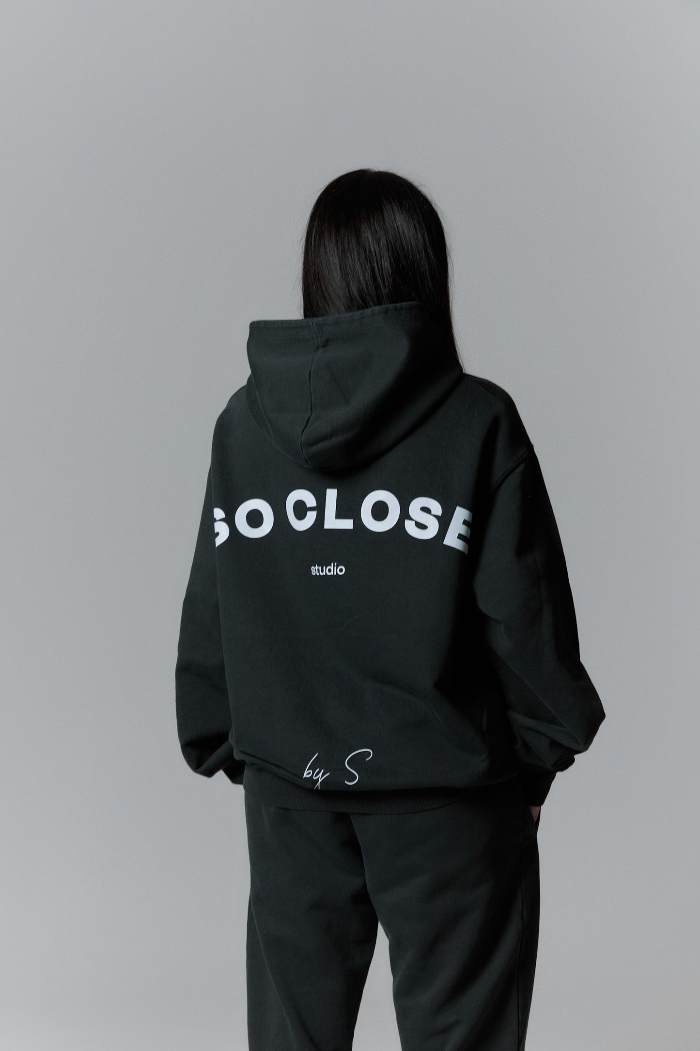Heavyweight Washed gray hoodie - "So close studio"