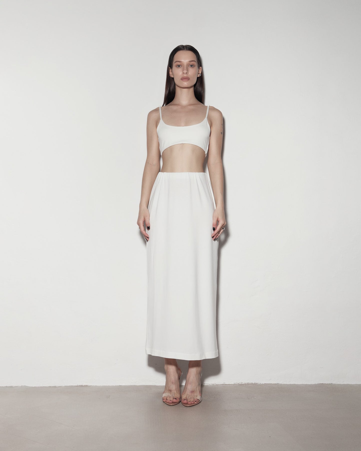 TOP. White