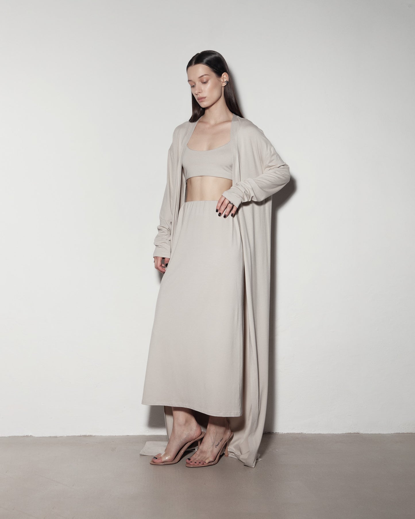 KARDIGAN. Beige