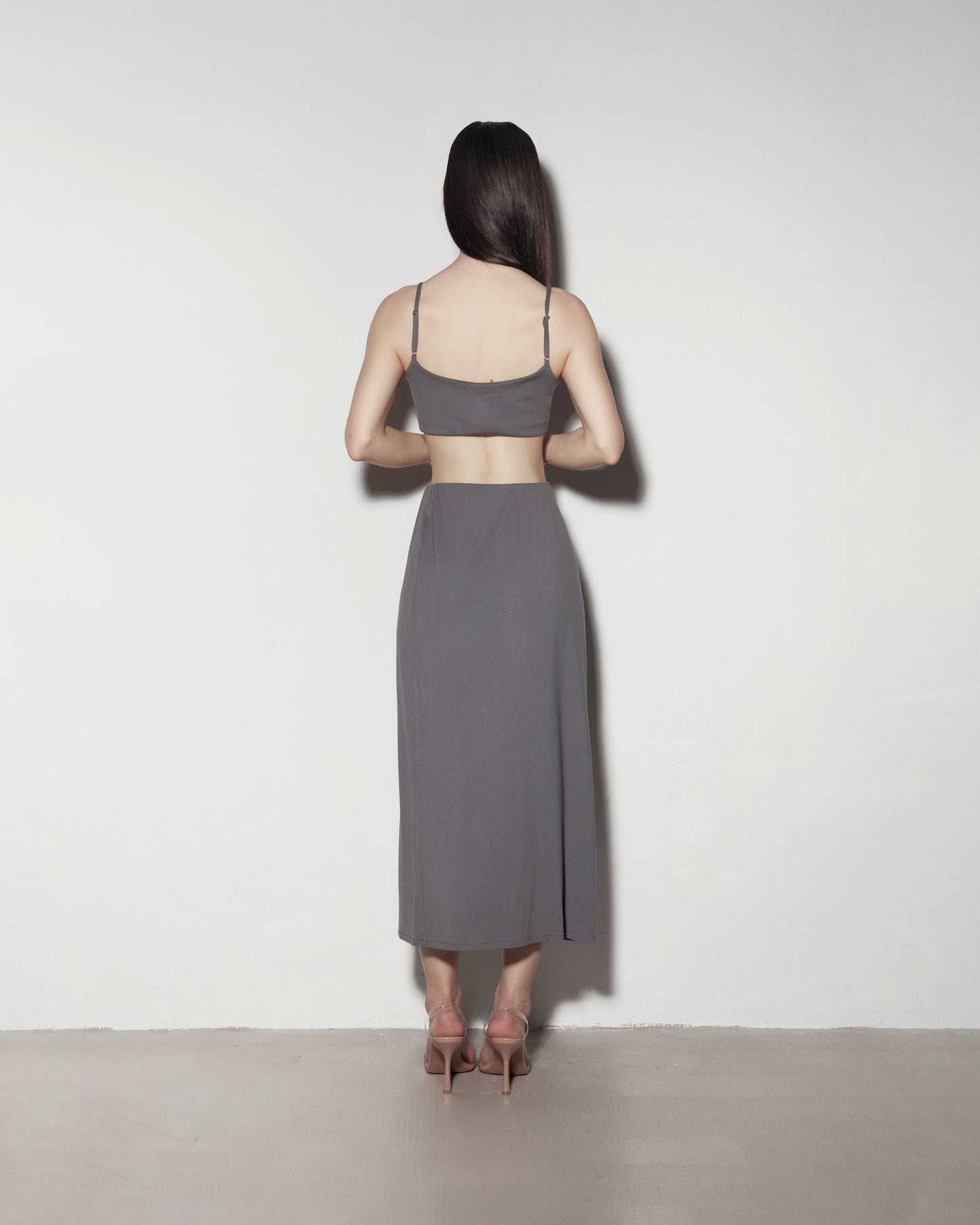 MIDI skirt. GRAY