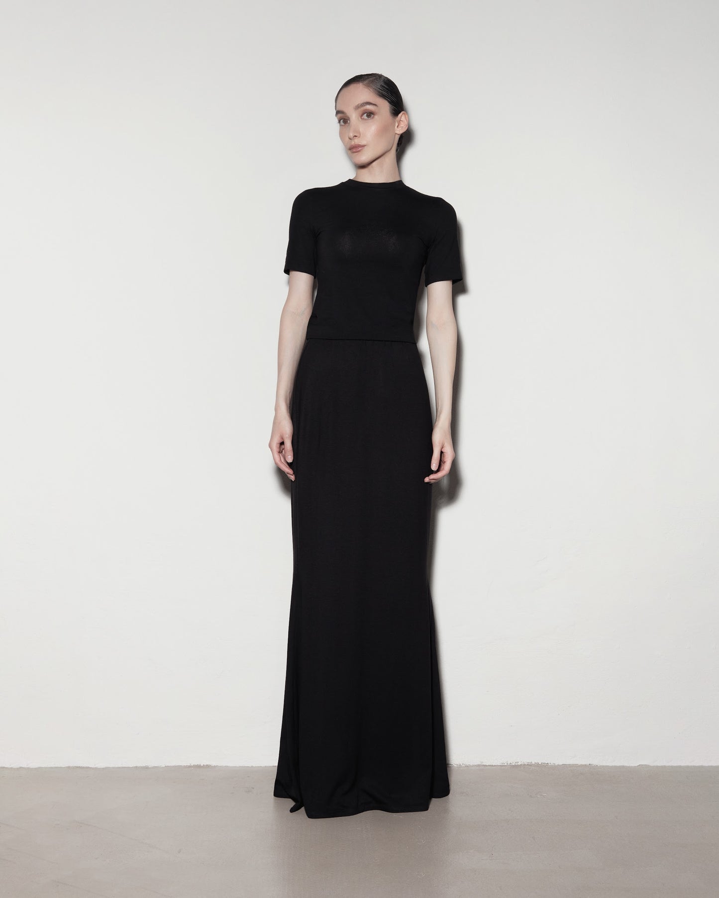 Max skirt. BLACK