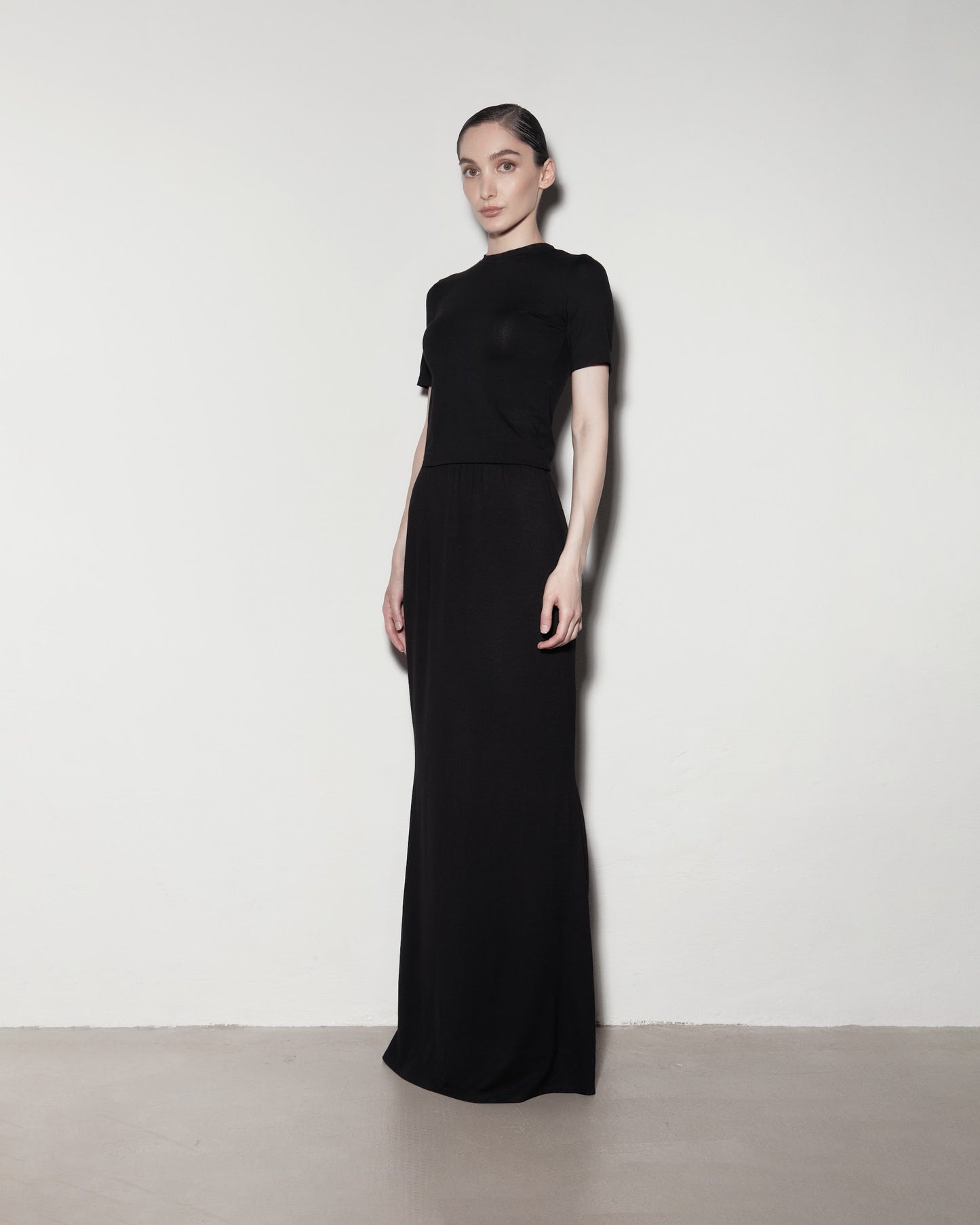 Max skirt. BLACK