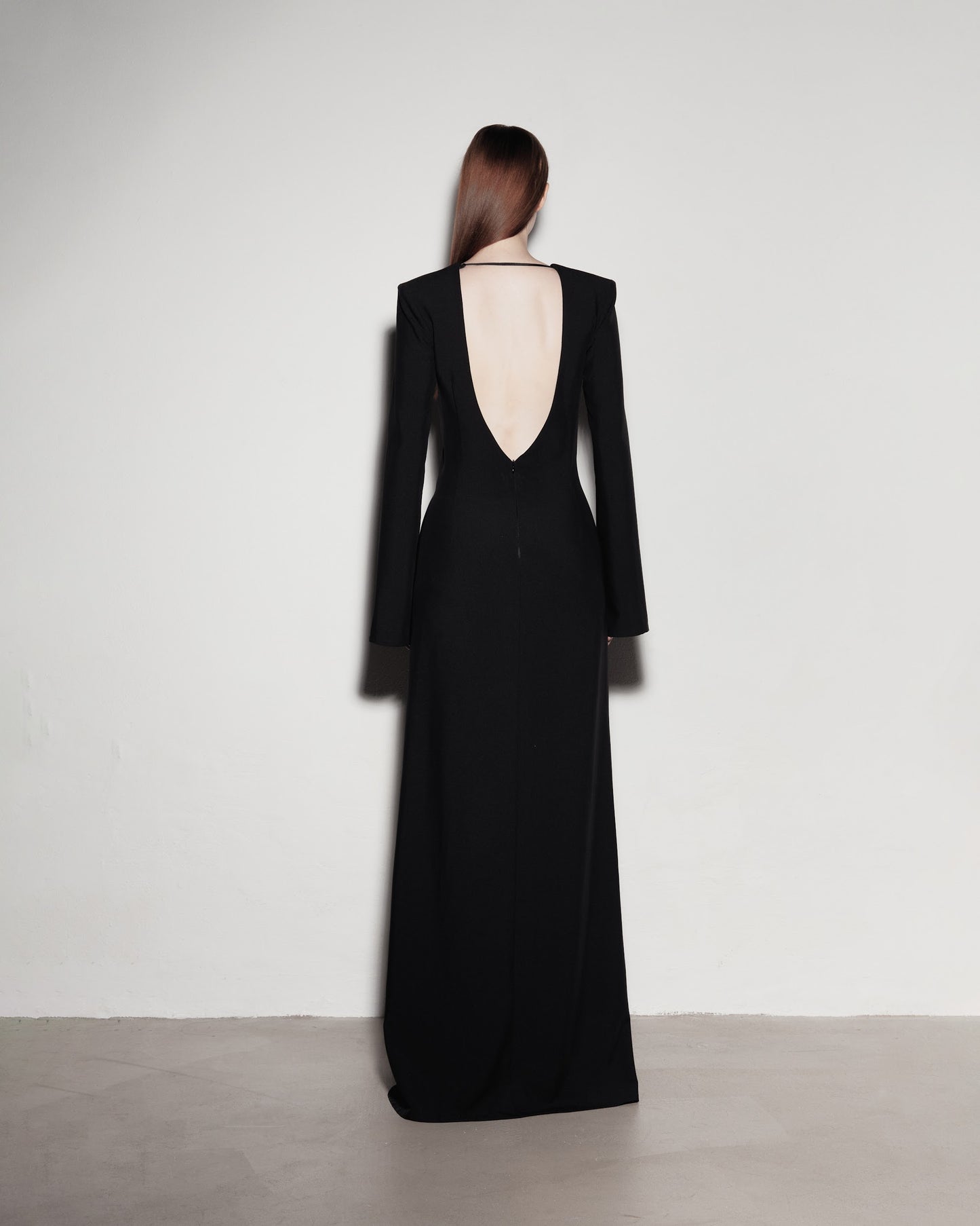 Dress with stuffed shoulders. Black