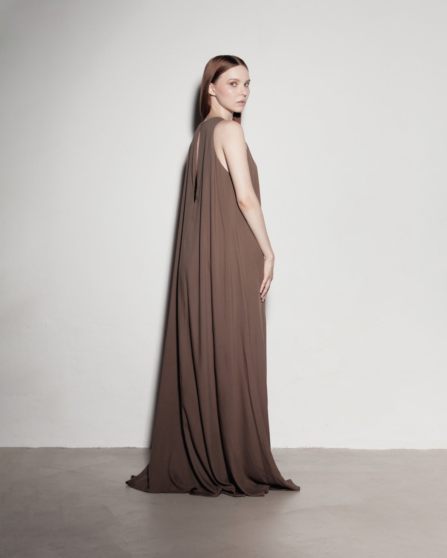Loose MAXI dress. Brown
