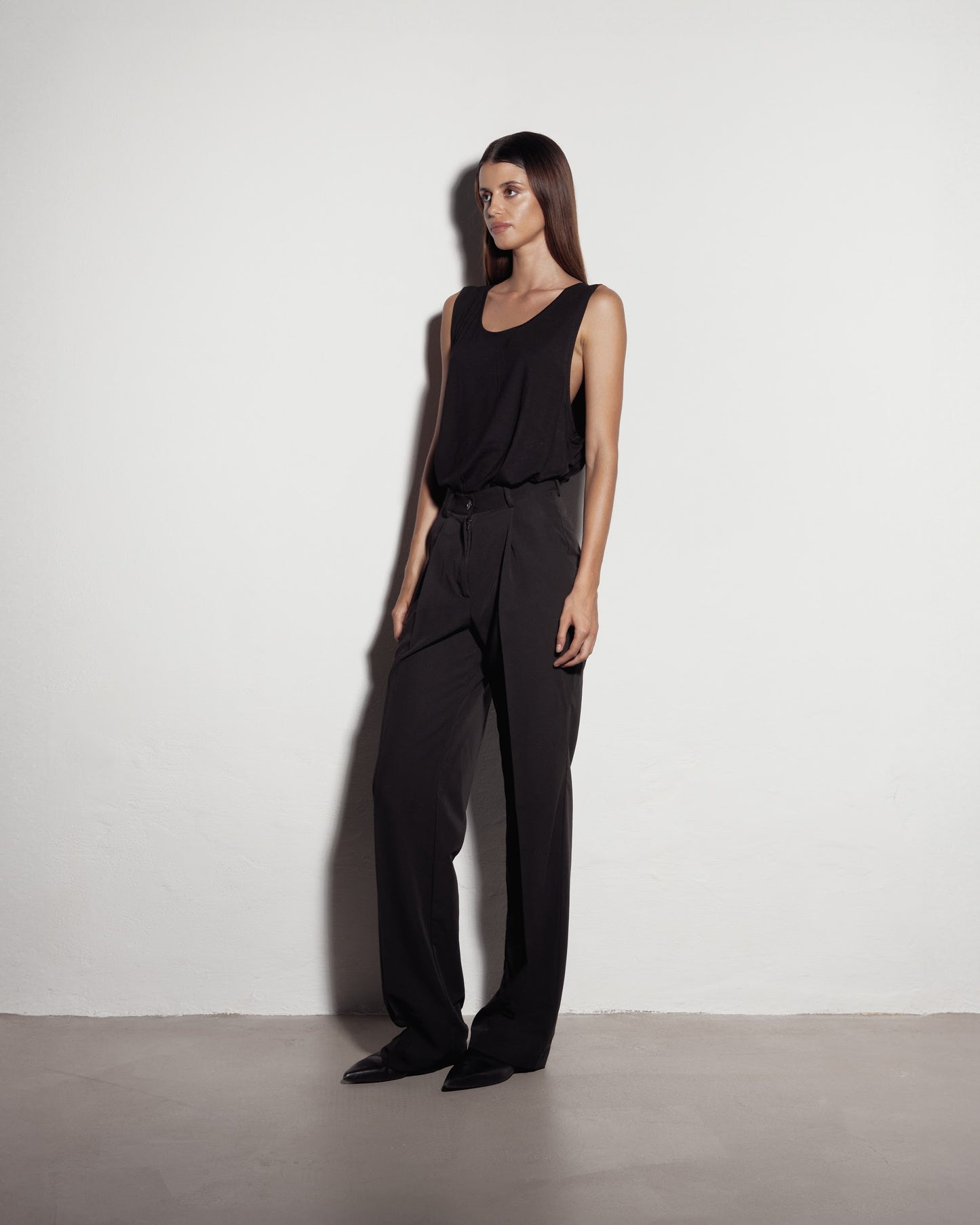 DAILY KALHOTY. Black | Brown | Beige