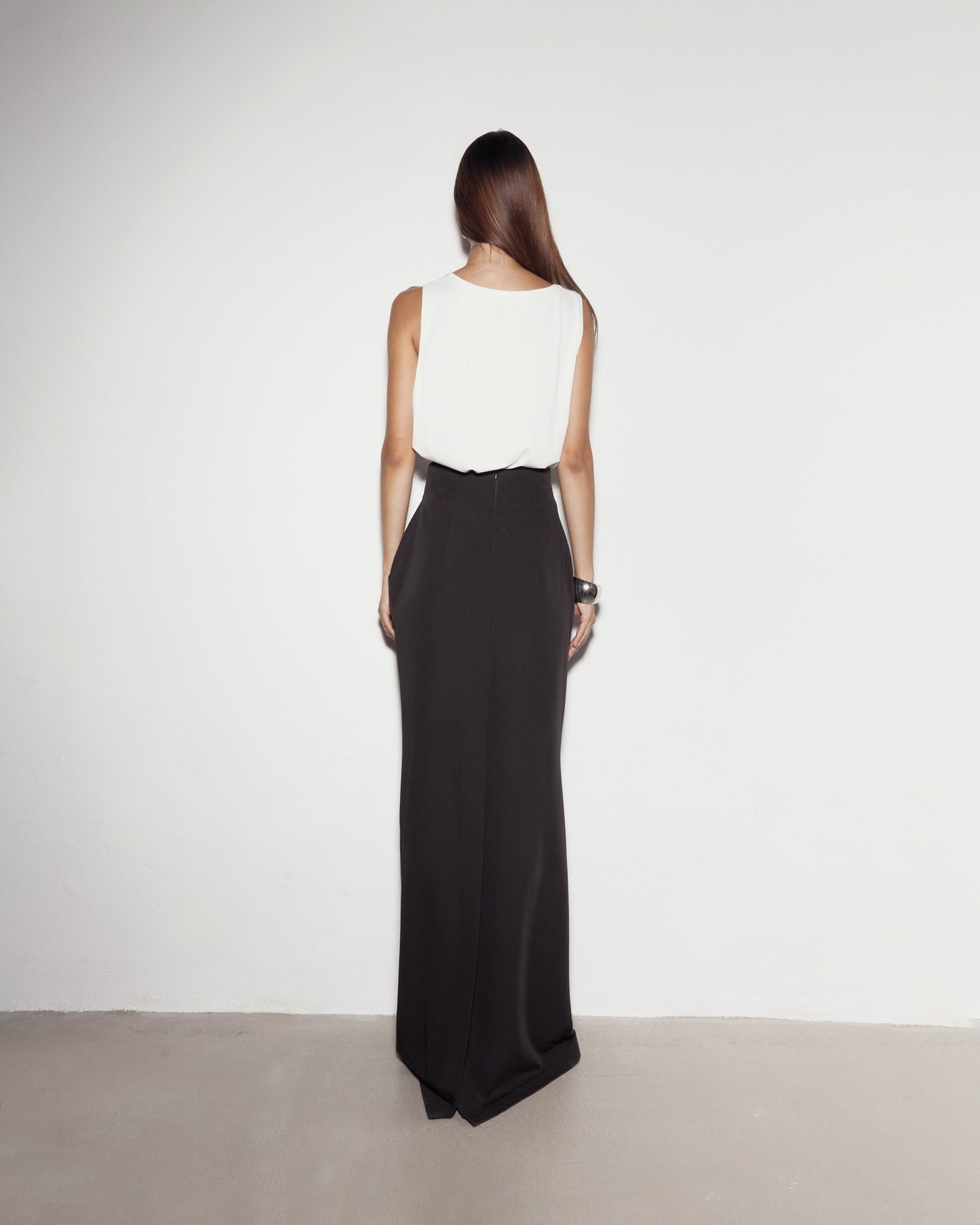 ICONIC MAXI skirt. BLACK