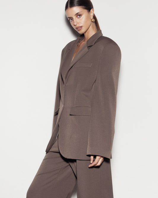 OVERSIZED SAKO. Brown | Black