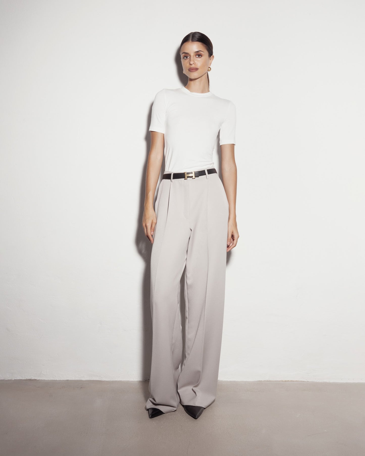 Classic pants. Beige