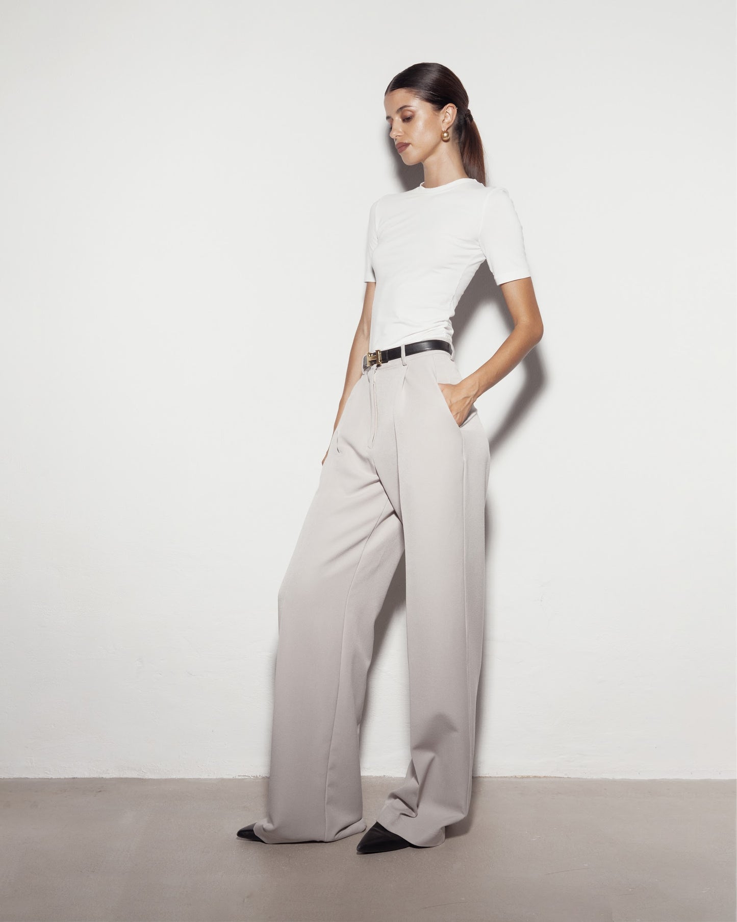 Classic pants. Beige