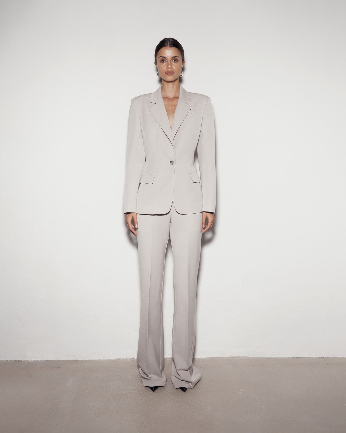 Elegant pants. Beige