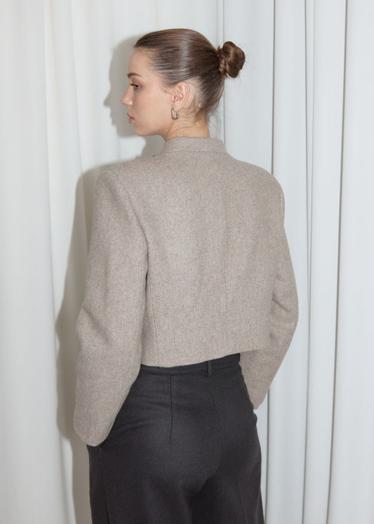 CANONIQUE JACKET. BEIGE