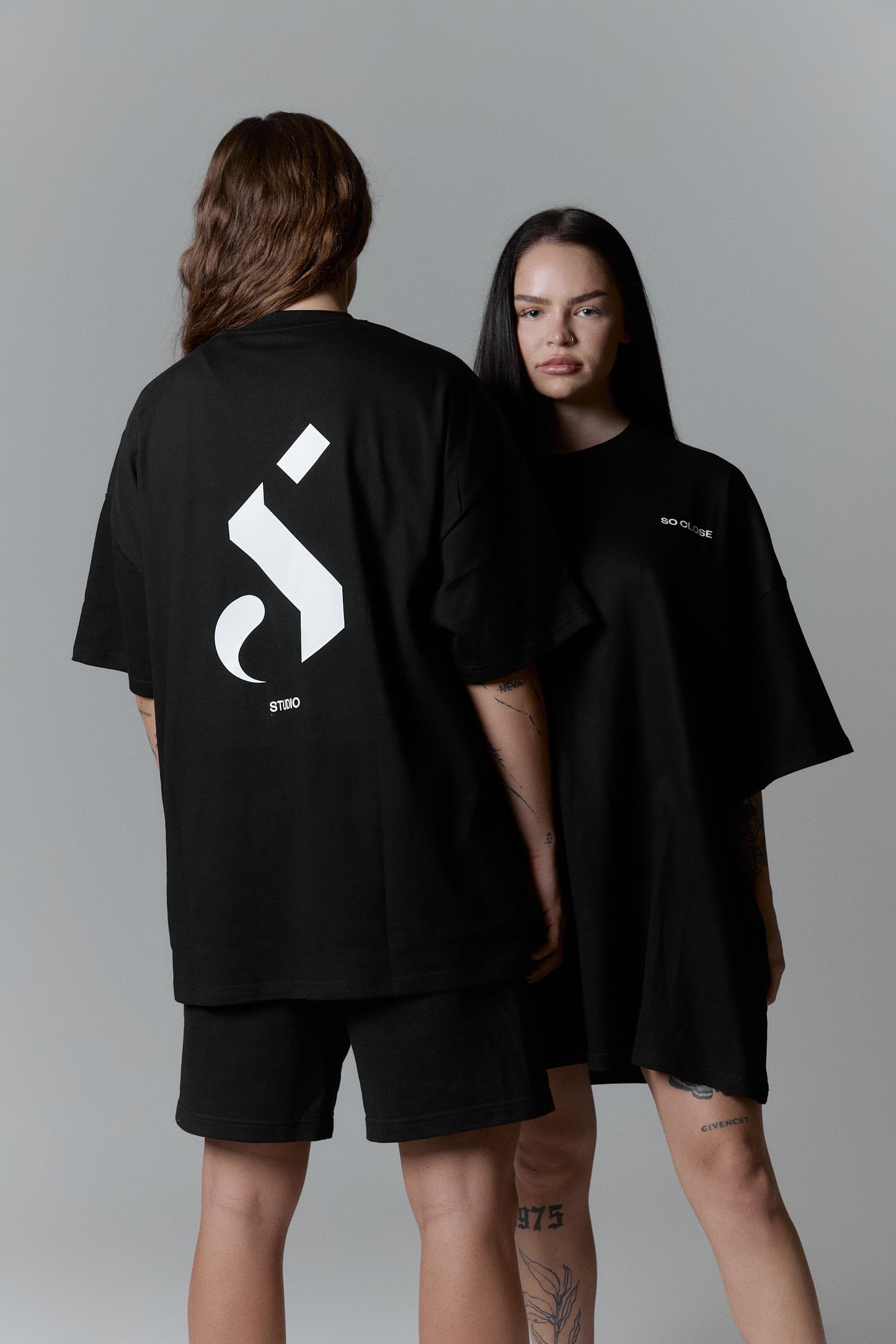 Heavyweight Black t-shirt - "S"