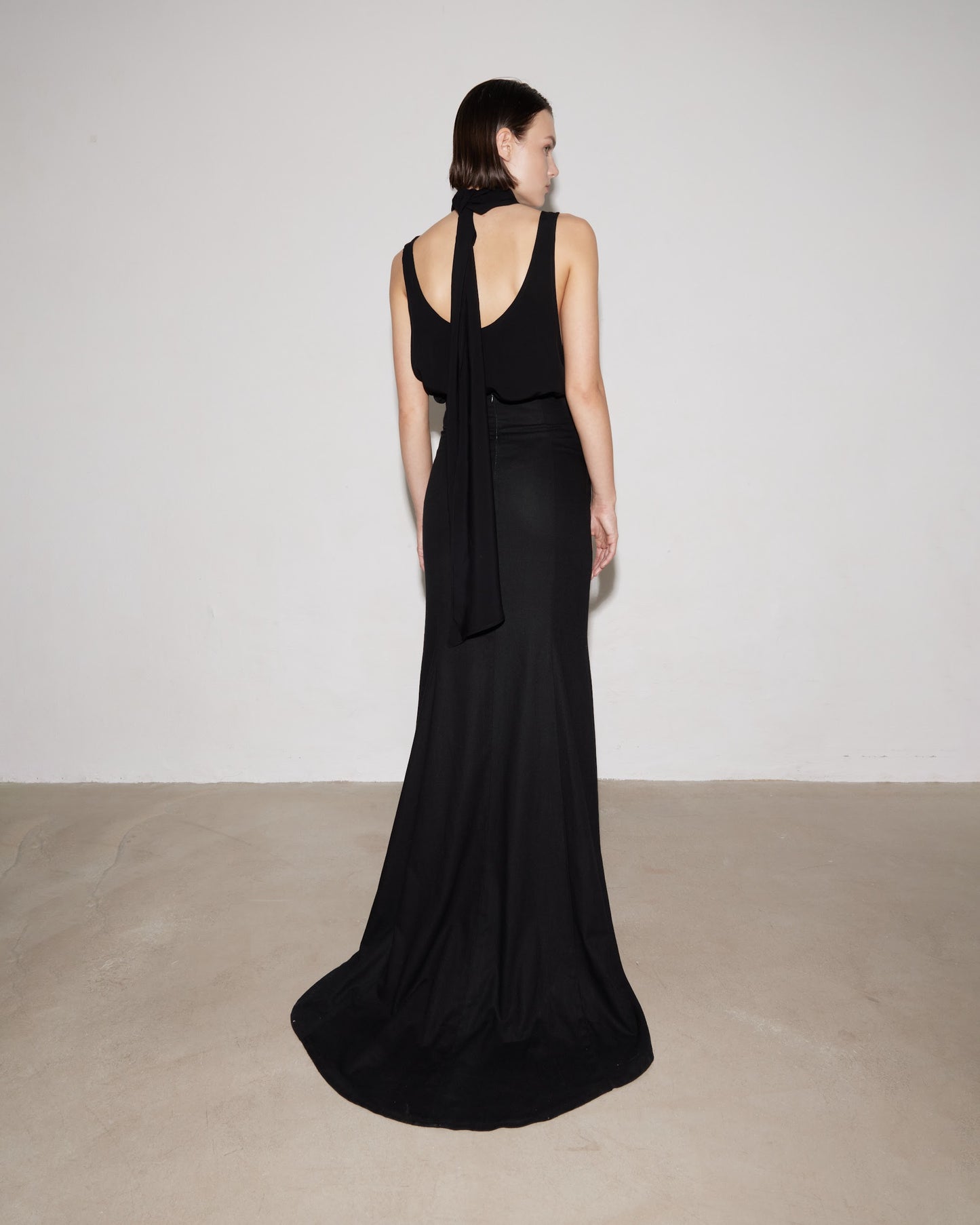 DATE T-SHIRT. BLACK
