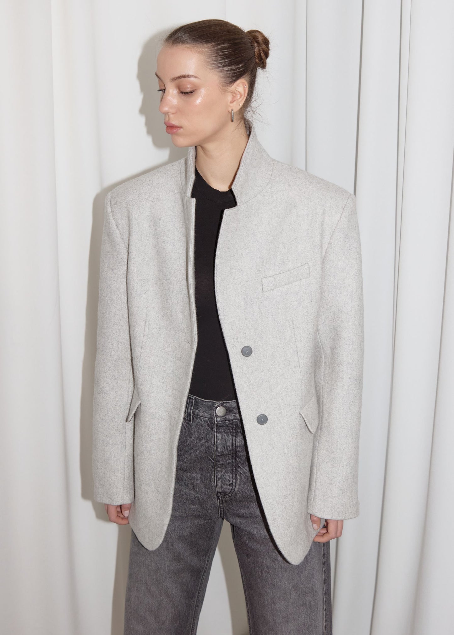 WOOL BLAZER. GREY