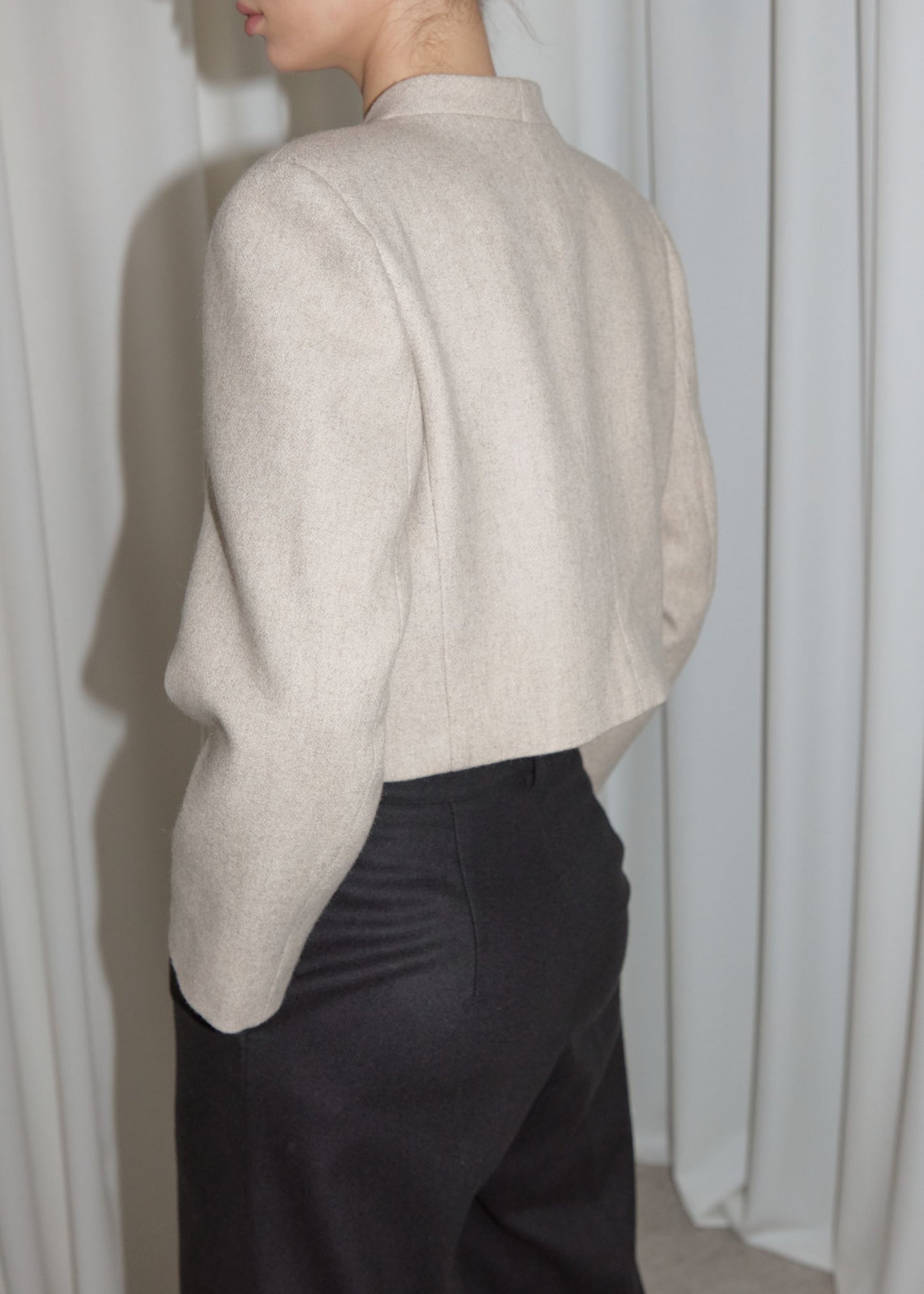 CANONIQUE JACKET. SAND