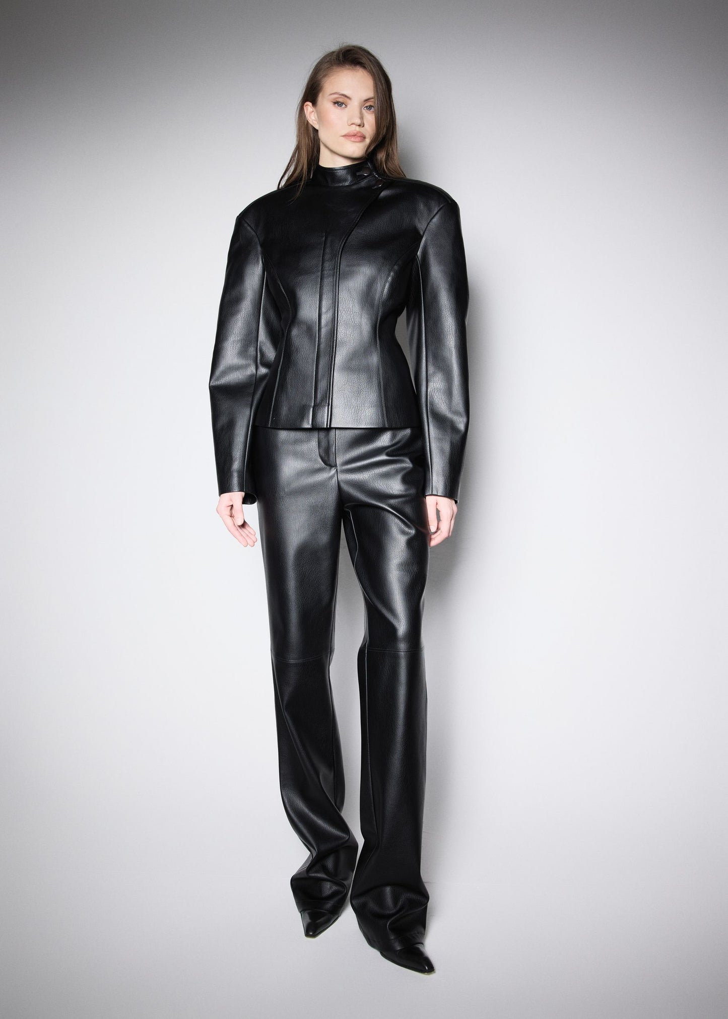 NY FITTED JACKET.  BLACK PREMIUM VEGAN LEATHER