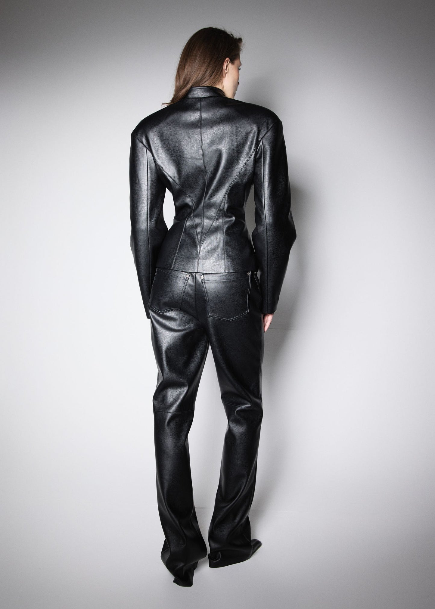 NY FITTED JACKET.  BLACK PREMIUM VEGAN LEATHER