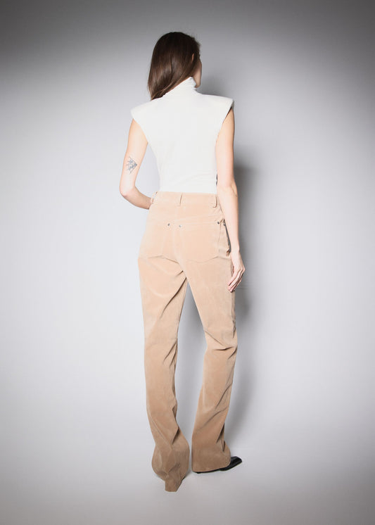 90’S TROUSERS. BEIGE VEGAN SUIDE
