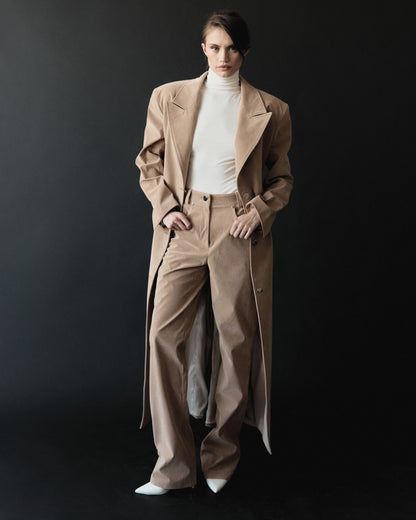 KENNEDY TRENCH. BEIGE VEGAN SUIDE