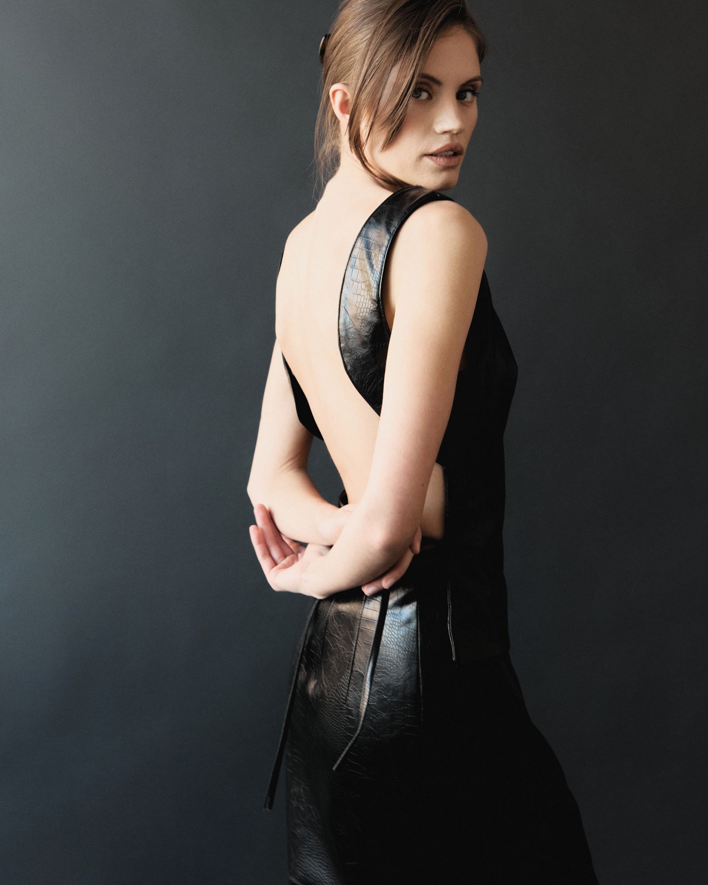 OPEN BACK TOP. BLACK PREMIUM VEGAN CROCO LEATHER