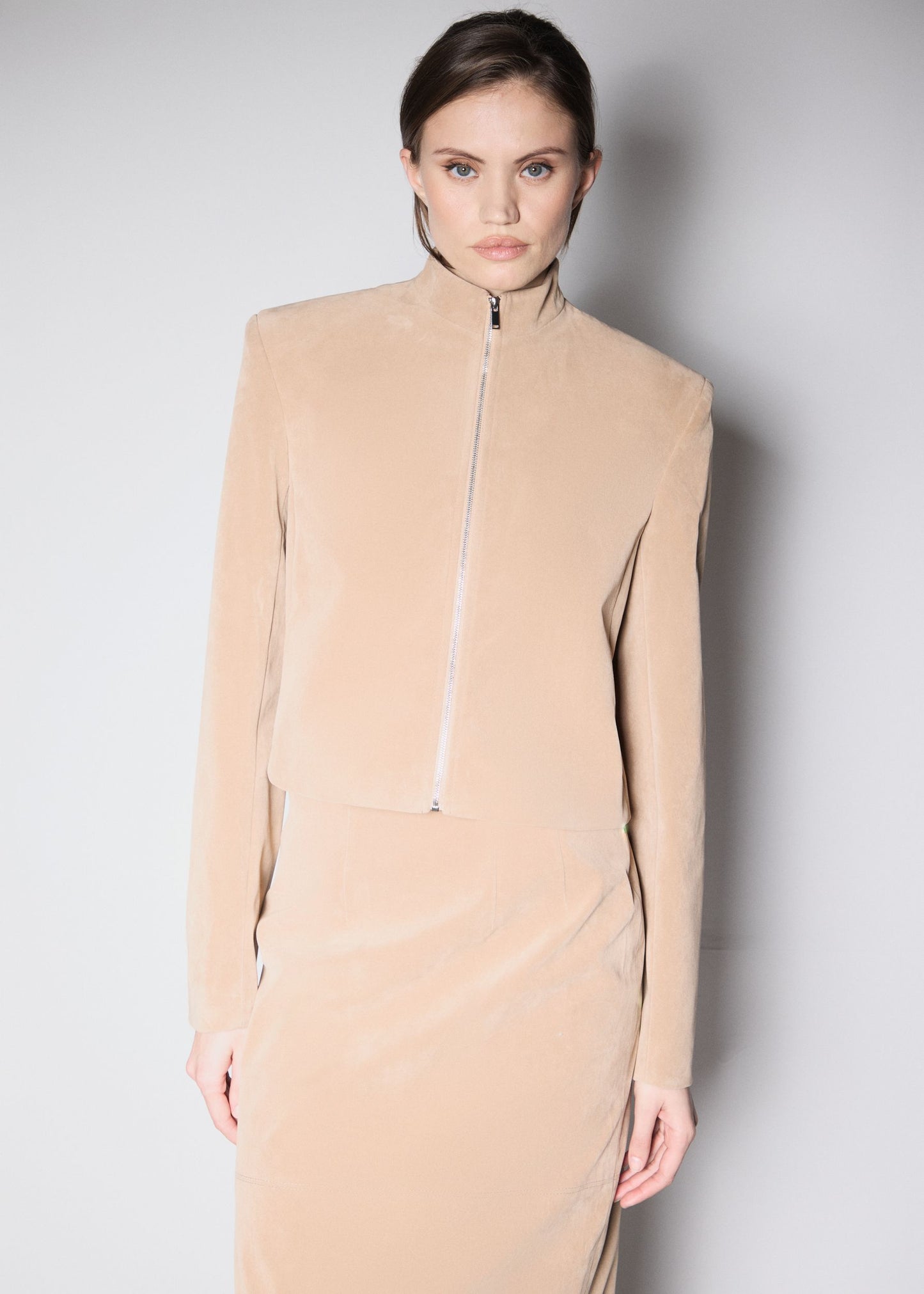 90’S JACKET. BEIGE VEGAN SUIDE