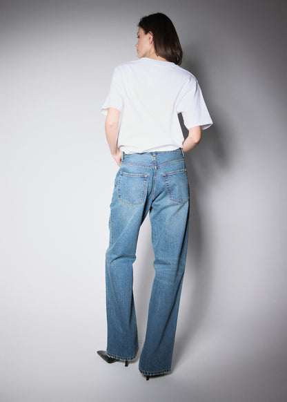 BLUE LOOSEFIT JEANS. UNISEX
